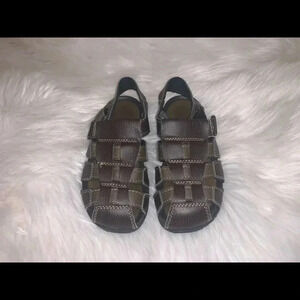 Smart fit kids shoes